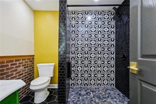Cambronne St Unit,new Orleans, Home For Rent in Metairie - Image 1