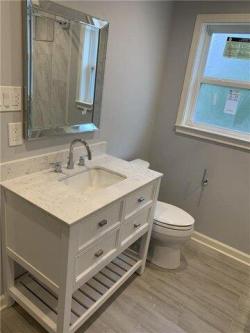 Camel St Unit Rear, Metairie, Home For Rent in Metairie - Image 1