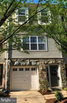 Capstone Cir, Herndon, Home For Rent in Reston - Image 1