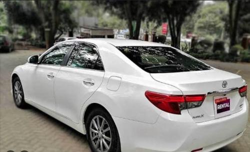 Car advertisement in Nairobi - Image 3