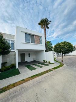 Casa - Aguascalientes en Aguascalientes (AGS) - Imagen 1