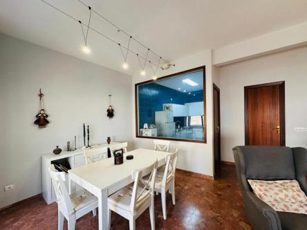 Casa con almacén en Amposta - Imagen 1