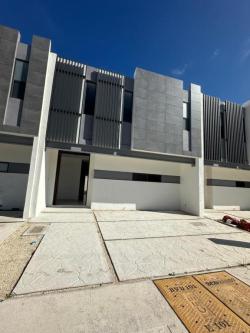 Casa en Renta en Canc?n La Rioja en Cancún - Imagen 1