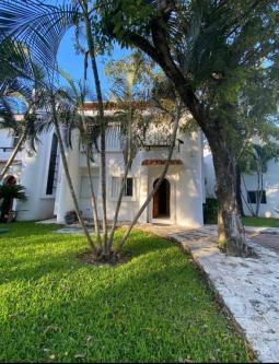Casa en Renta playacar con Panel Solar en Playa del Carmen - Imagen 1