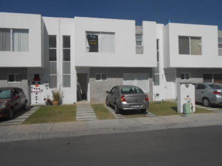 Casa en Renta en Corregidora - Imagen 1