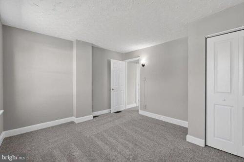 Center St, New Castle, Home For Rent in Wilmington - Image 1