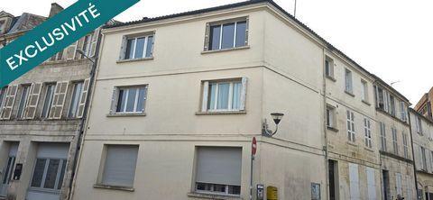 Centre Rochefort à Rochefort - Photo 1
