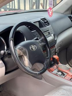 Clean Toyota highlander in Katsina - Image 6