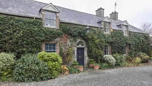 Collon House in Navan - Image 1