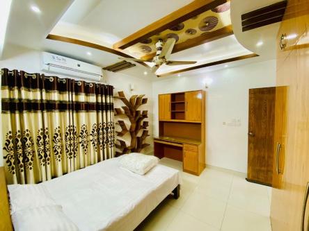 Comfort 4 Bedroom Apartment Rent in Bashundhara R/A in Dhaka - Image 2