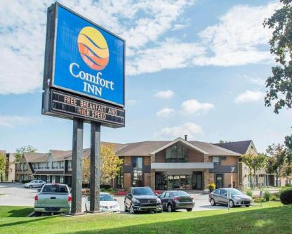 Comfort Inn in Scarborough - Image 1