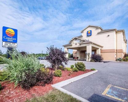 Comfort Inn in Canada - Image 1