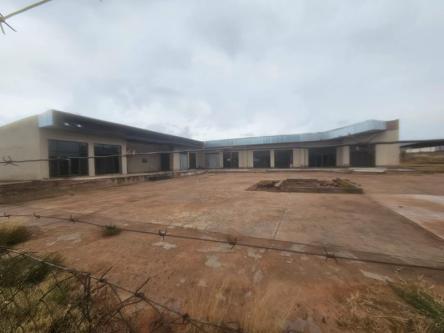 Commercial 1002-ref-1209 for Rent in Ha-Rabali, Ha-Rabali in Louis Trichardt - Image 1