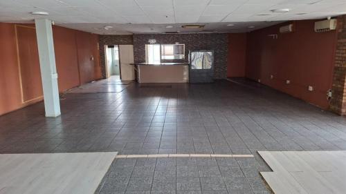 Commercial 1132-ref-7240 for Rent in Richards Bay Central, … in Richards Bay - Image 1