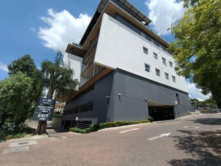 Commercial 2030-ref-17858 for Rent in Bryanston, Sandton in Randburg - Image 1