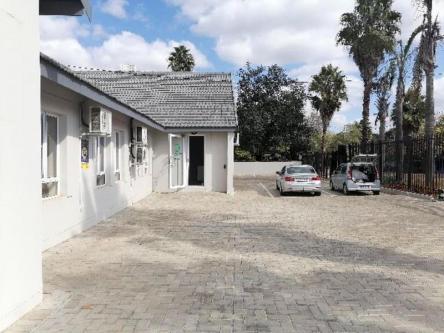 Commercial 2134-ref-2896 for Rent in Clubview, Centurion in Centurion - Image 1