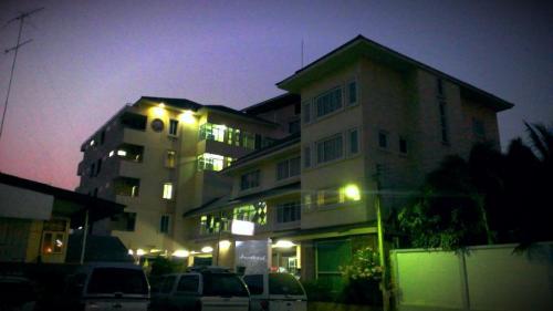 Commercial for Sale in Ratchaburi, Ratchaburi, Ref# 3049128 in Ratchaburi - Image 1