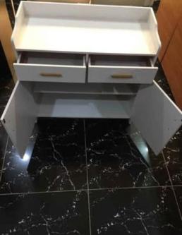 Commode moderne avec rangements à Abidjan - Photo 2