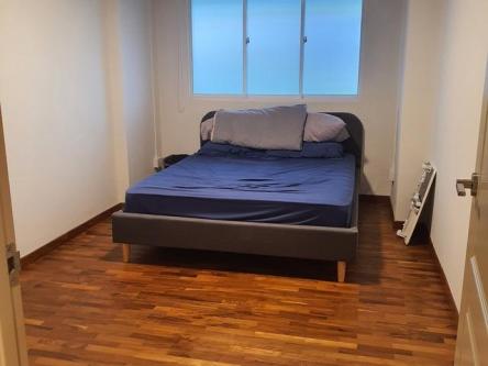 Common room in Serangoon - Image 1