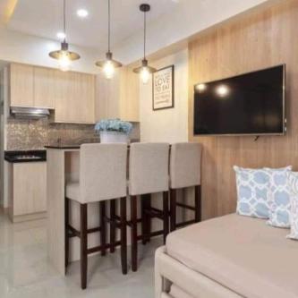 Condo For Rent Near Ayala Mall in Cebu City - Image 1