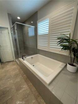 Cordial, Irvine, Home For Rent in Orange - Image 1