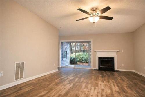 Coventry Cir, Alpharetta, Condo For Rent in Atlanta - Image 1