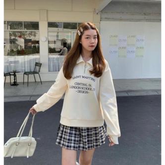Cream-Colored Sweater Label Stylist in Kajang - Image 1