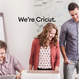 Cricut 13 Inch Basic Trimmer in Singapore - Image 1