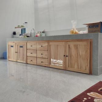 Custom Kitchen Set Kayu Solid Minimalis Jogja in Yogyakarta - Image 3