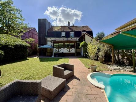 DEBUT ROBERTSAU - MAISON 207 M² - PISCINE à Strasbourg - Photo 1