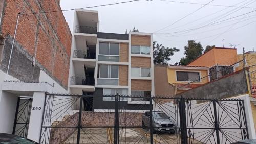 DEPARTAMENTO EN RENTA LOMAS 4a. SECCION en San Luis Potosí (SLP) - Imagen 1