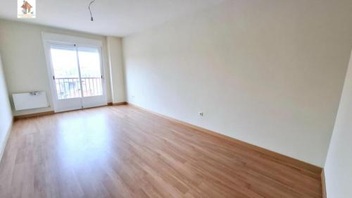 DISFRUTA DE ESTE ÁTICO CON PISCINA PRIVADA , CON VISTAS A … en Toledo - Imagen 1