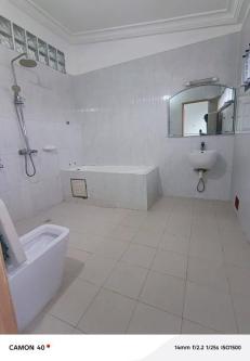 DUPLEX 12 PIÈCES autonomes RIVIÉRA ABATTA STATION OLA à Abidjan - Photo 2