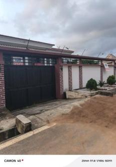 DUPLEX 12 PIÈCES autonomes RIVIÉRA ABATTA STATION OLA à Abidjan - Photo 1
