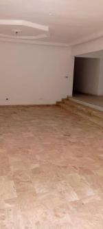 DUPLEX EN VENTE RIVIERA 3 QUARTIER EECI à Abidjan - Photo 2