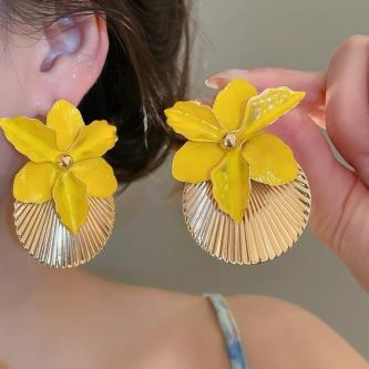 DYRUIDOJSG Floral Ear Studs, Shell Shape Oil Drip Orchid … in North-Eastern Islands - Image 1