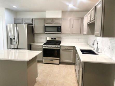 Danby Heath Ln, Houston, Home For Rent in Dallas - Image 1