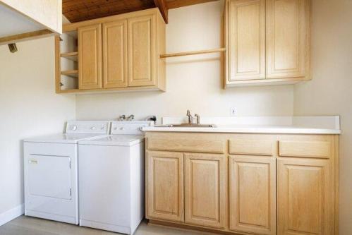 Del Mar Ave, Carpinteria, Home For Rent in Santa Barbara - Image 1