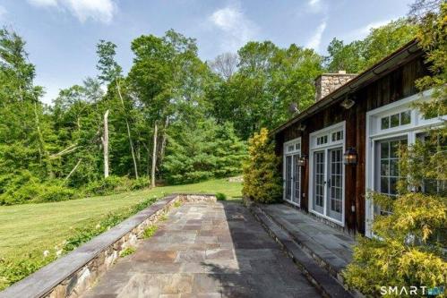 - Dibble Hill Rd, Cornwall, Home For Sale in Waterbury - Image 1