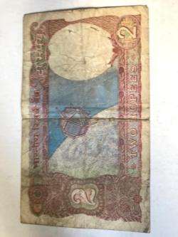 Different 2 RUPEES Currency Notes India in Srinagar - Image 9