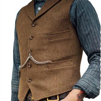 Distinguished Fine Apparel in Richmond - Image 6