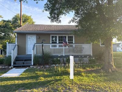 Division St in Dover - Image 1