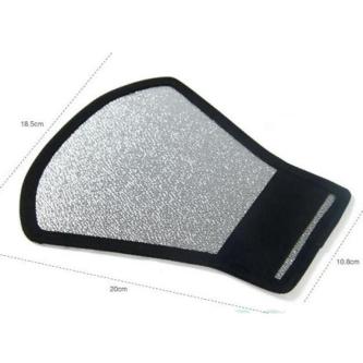 Double-sided bear hand diffuser light diffuser with silver … in Singapore - Image 1