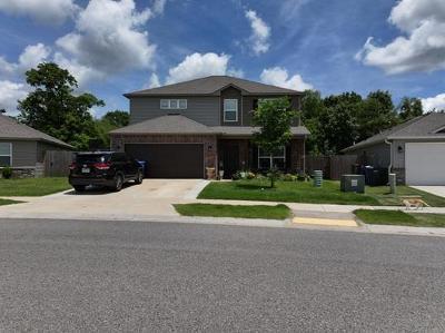 E Sparrow Cir in Fayetteville - Image 1