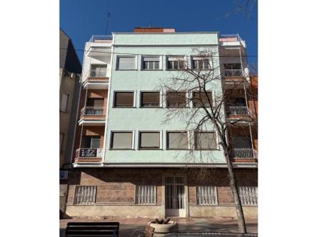 EDIFICIO ESPECIAL INVERSORES en Puçol - Imagen 1
