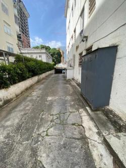 EDIFICIO - LAS MERCEDES - 950 Mts2 en Caracas - Imagen 6