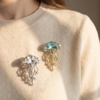 ELLSWORTH Jellyfish Crystal Lapel Pins, Rhinestone Light … in Johor Bahru - Image 1