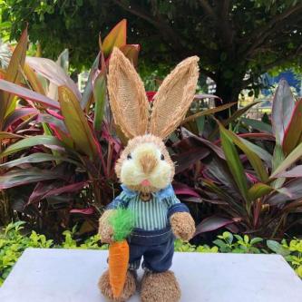 EMERAY Garden Statues, Handmade Hand Weave Straw Rabbits, … in Kota Kinabalu - Image 1