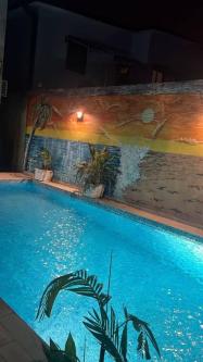 EN LOCATION UN GRAND DUPLEX DE 10PIÈCES+PISCINE BINGERVILLE à Abidjan - Photo 14