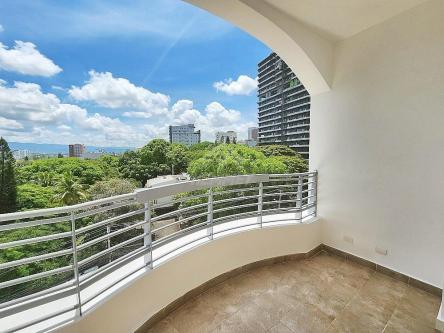 ESPACIOSO APARTAMENTO REMODELADO LA TRINITARIA STGO. en Santiago - Imagen 10